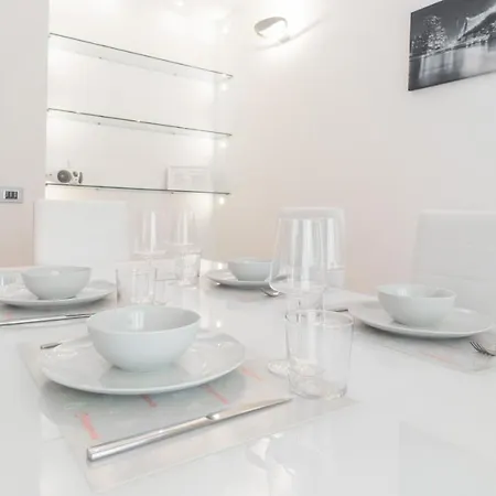 Italianway - Carducci 21 *